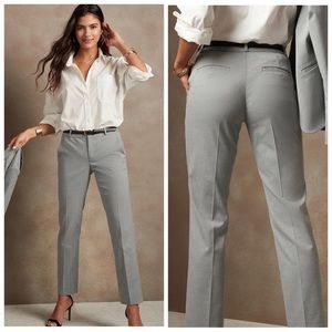 Banana Republic ‘Martin Fit’ Light Grey Fully Lined Stretch 10L